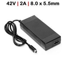 Acquista Caricabatterie per scooter elettrico 42V 2A 8mm