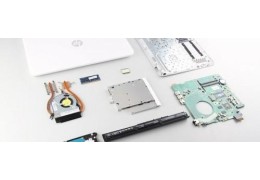 Cómo desmontar el portátil HP Pavilion 15-P000