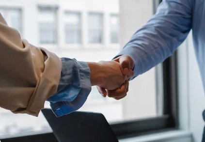 Qual é o atacadista de informática com os melhores preços?