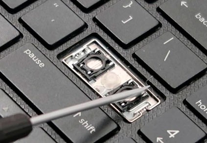 Cuánto cuesta cambiar el teclado de un portátil