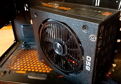 O que é e para que serve a Fonte de Alimentação de um Computador